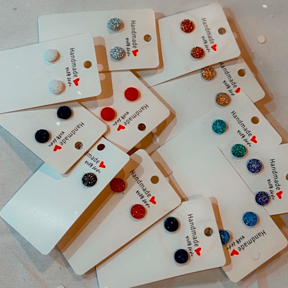 Round earrings